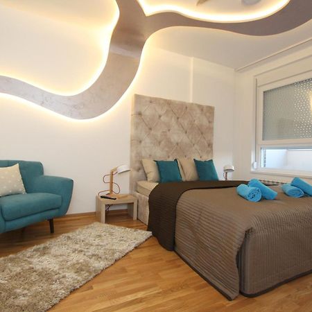 Riviera New Belgrade Apartment, Parking 5 Eur Per Day エクステリア 写真
